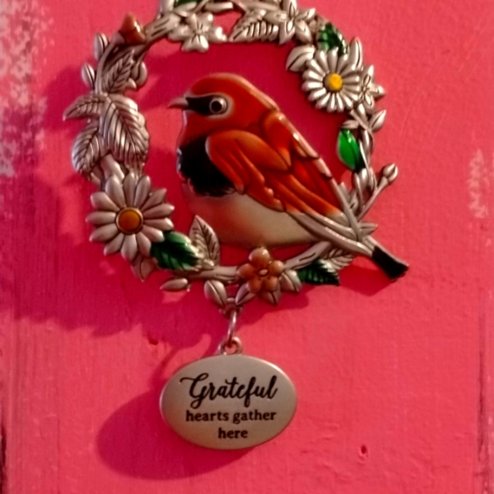 A Cardinal hanging item